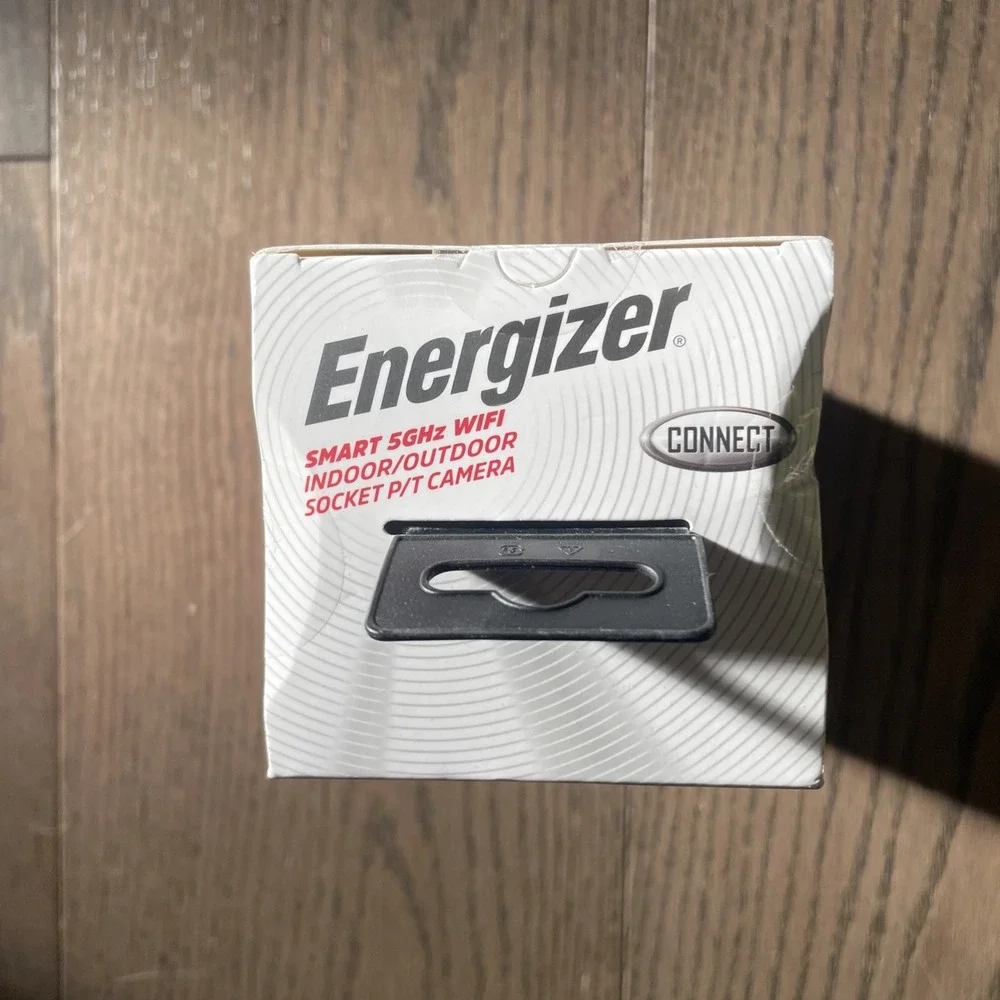 Energizer Smart Wi-Fi Indoor Outdoor Bulb Socket P/T Camera 56Hz Standard Socket